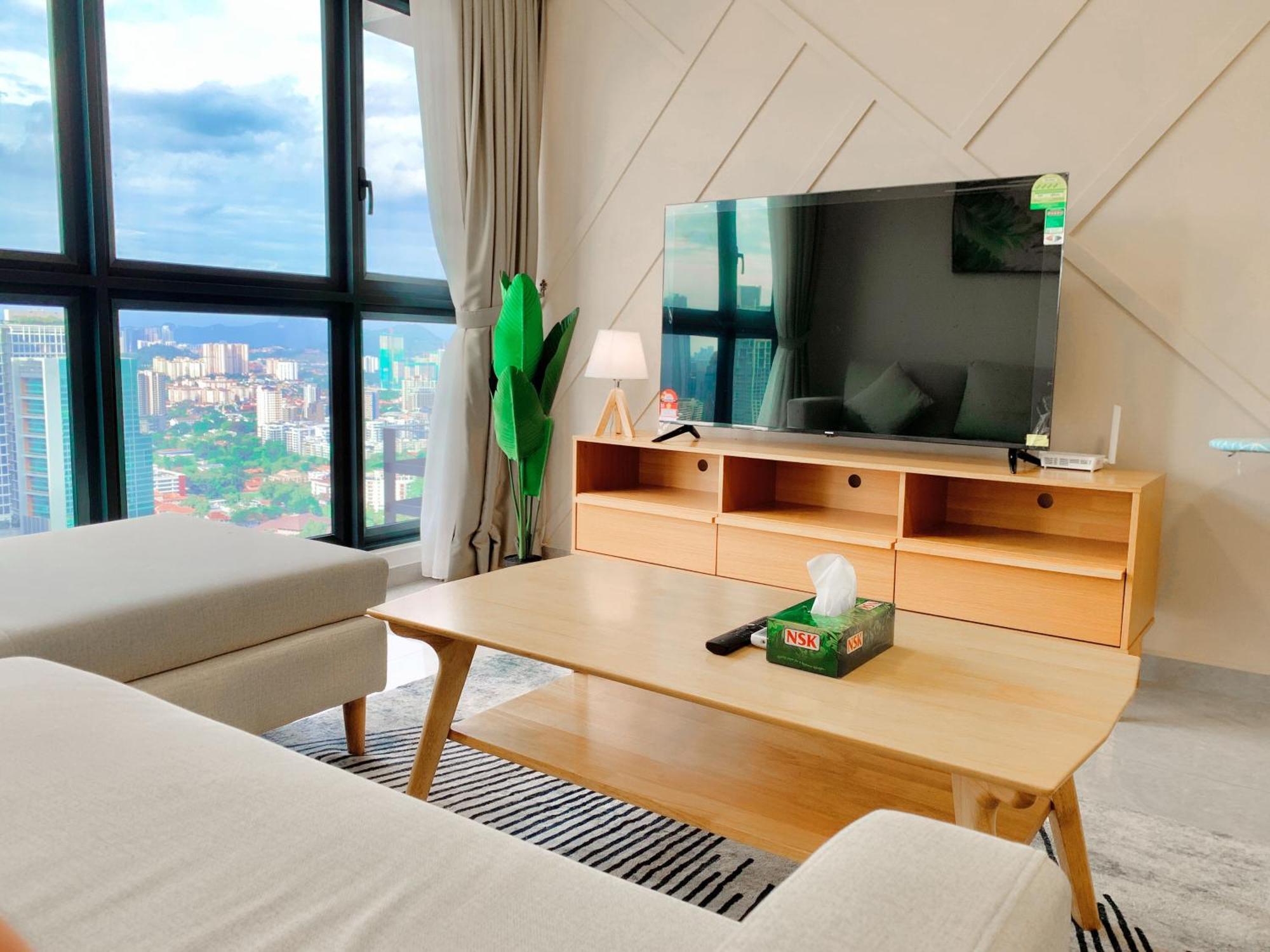 Crown Agile Bukit Bintang City Center *